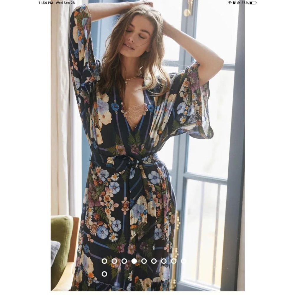 New Anthropologie The Moxy Collective Robe Size Medium Blue